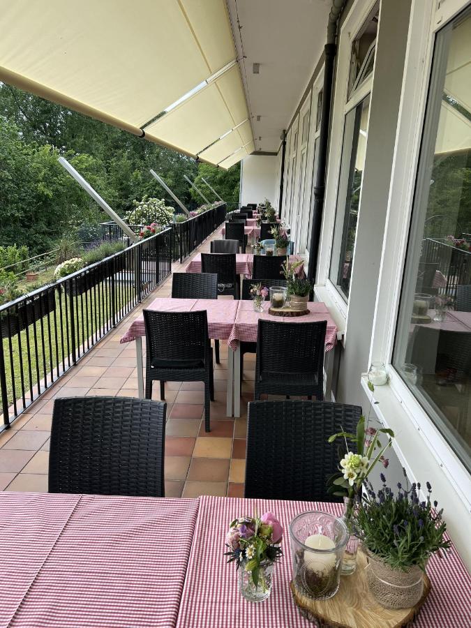 Fährhaus Km734 Hotel Düsseldorf